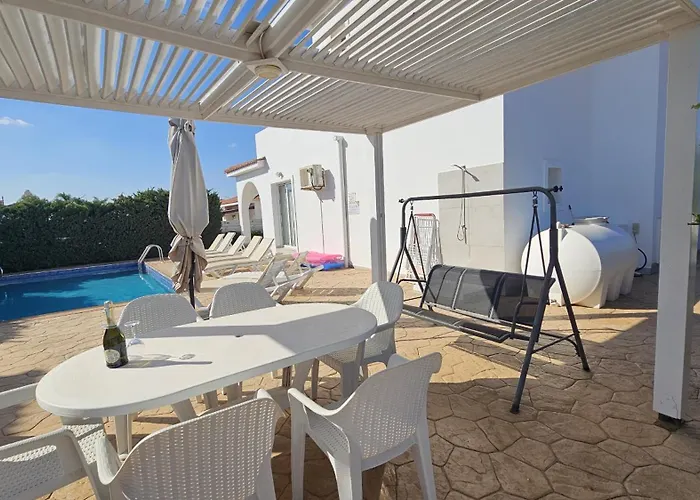 Villa Harsha Ayia Napa